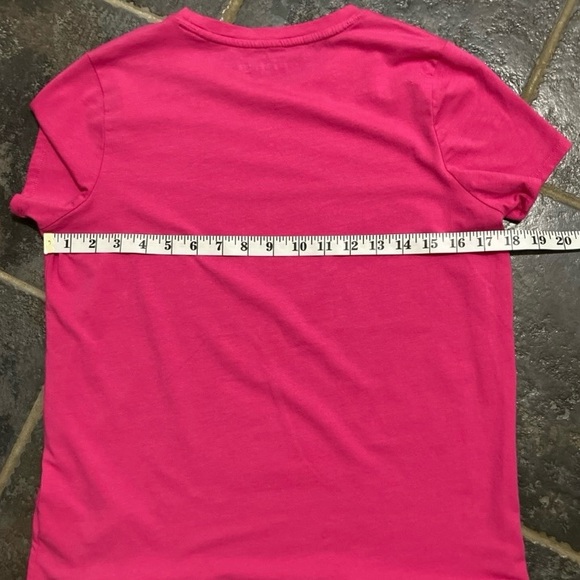 Tommy Hilfiger Cargo Shorts and T-Shirt Outfit. Size S - Picture 5 of 12